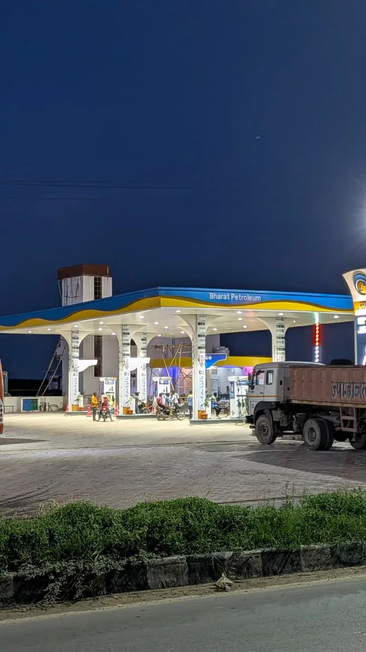 Bharat Petroleum landmark close to Aman Guest House in GIDA