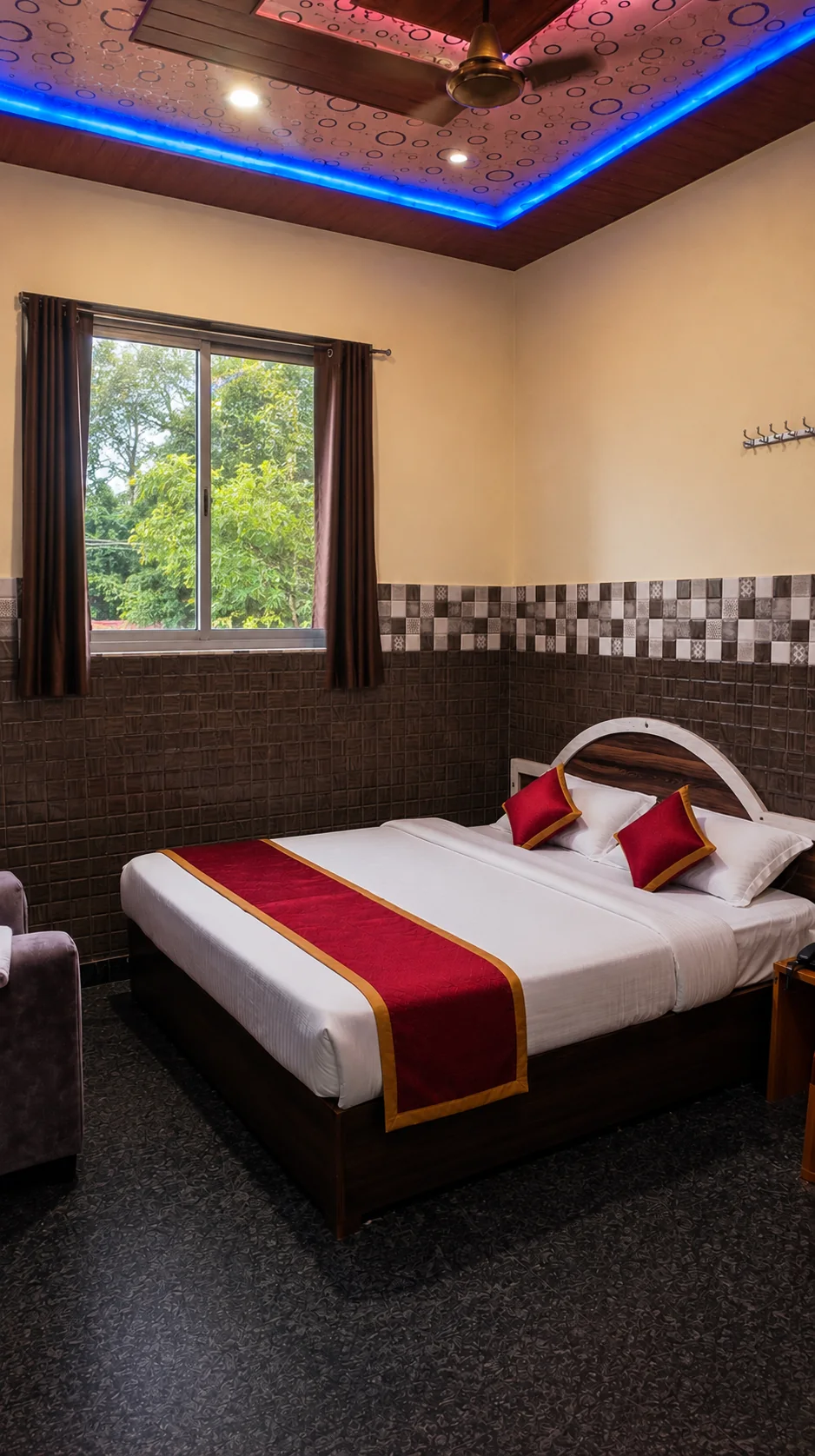 Double Bed Non-AC Room at Aman Guest House in GIDA